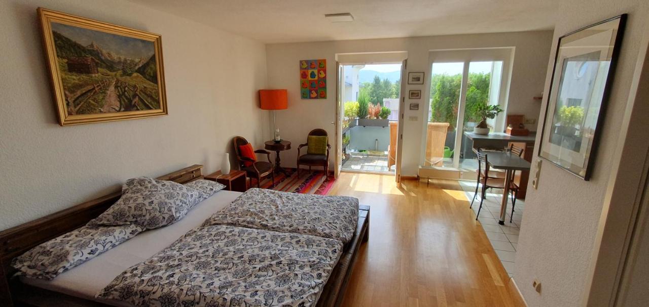 Schoene Ruhige Und Helle Wohnung In Bad Saeckingen Exterior photo